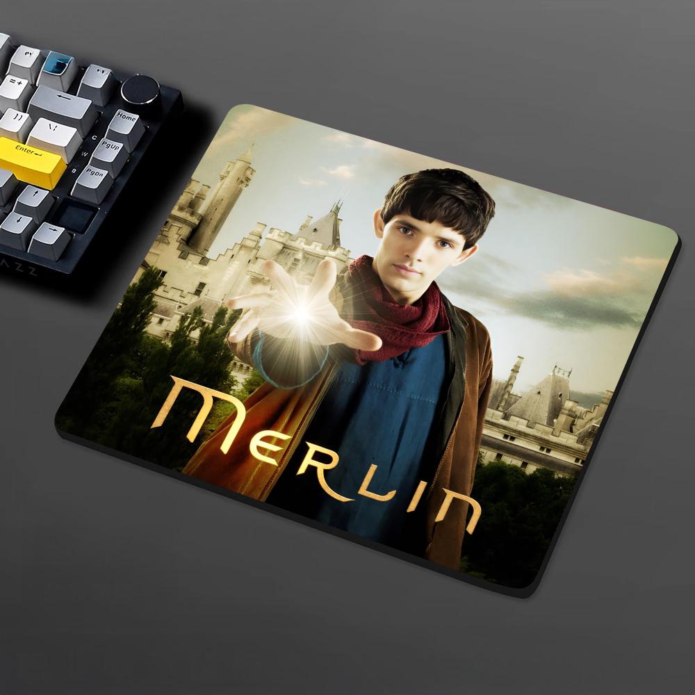 Uk Merlin Tv Mouse Pad Tapis d - Gaming Accessories Uk avis et prix