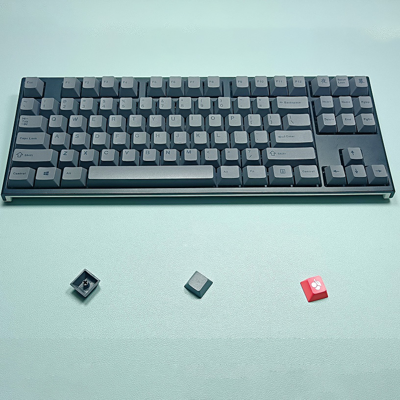 130 touches minimaliste noir g - Gaming Accessories Uk avis et prix